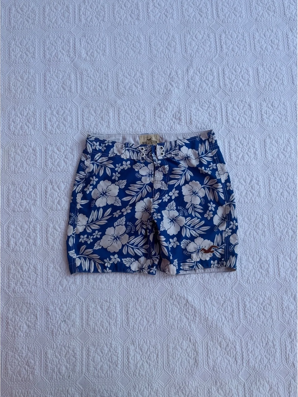 Hollister Men's Medium Blue and White Floral Print Swim Trunks